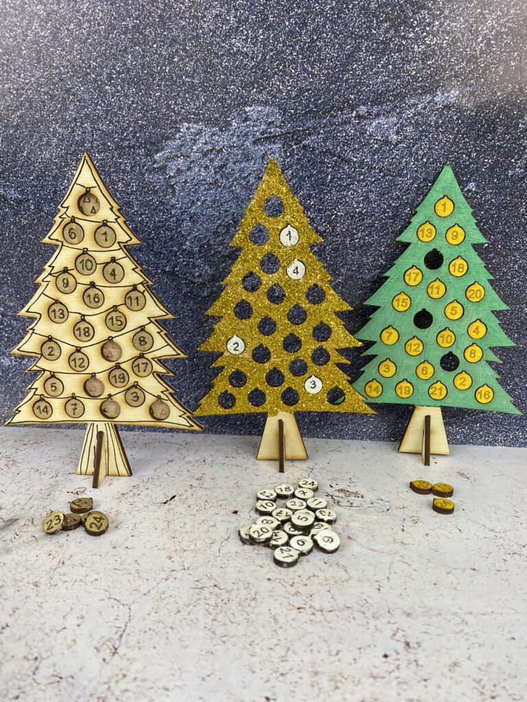 mini calendrier de l'avent sapin en bois