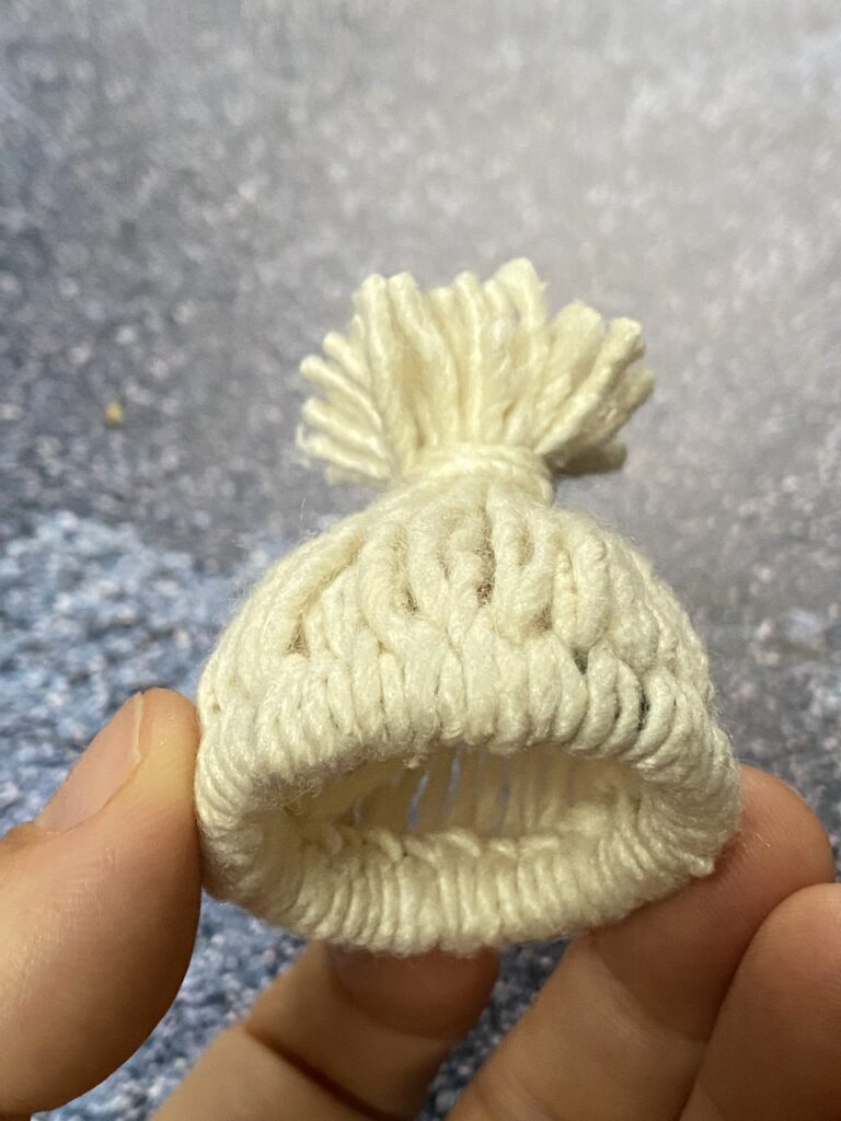tuto facile mini bonnet en laine