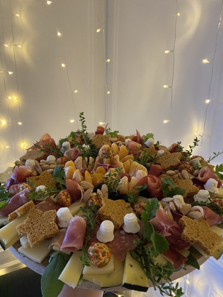 planche apéro de fête, idéale pour un buffet de fête ou un réveillon