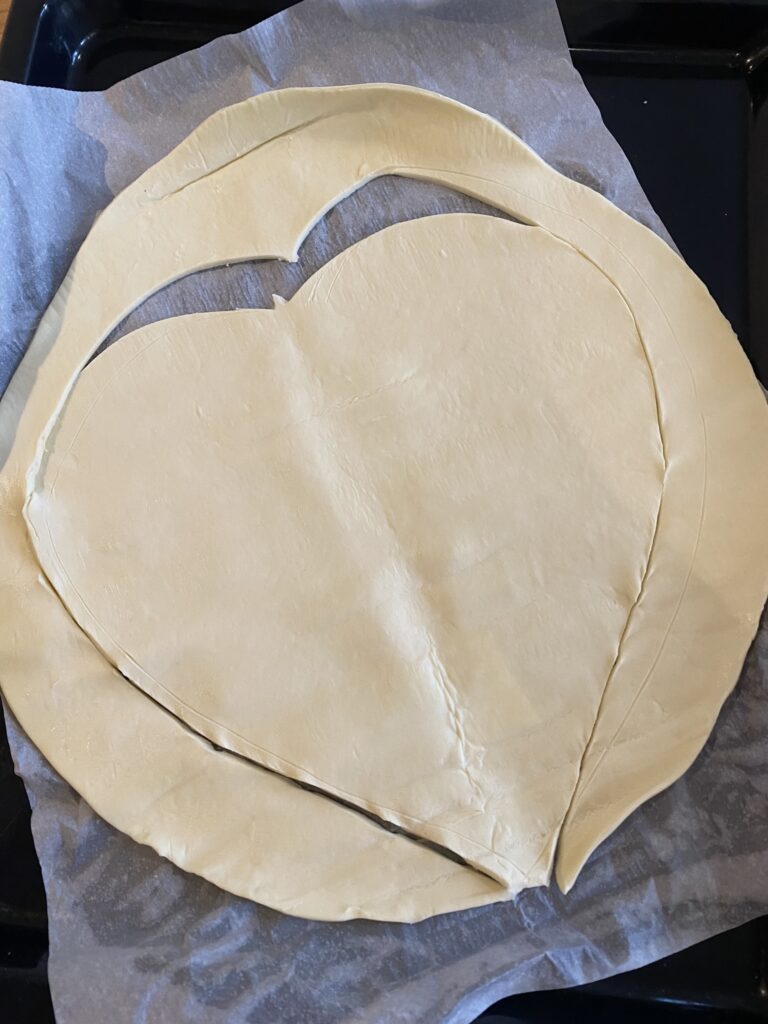 Galette des rois cœur façon ex-voto 3 IMG 5313