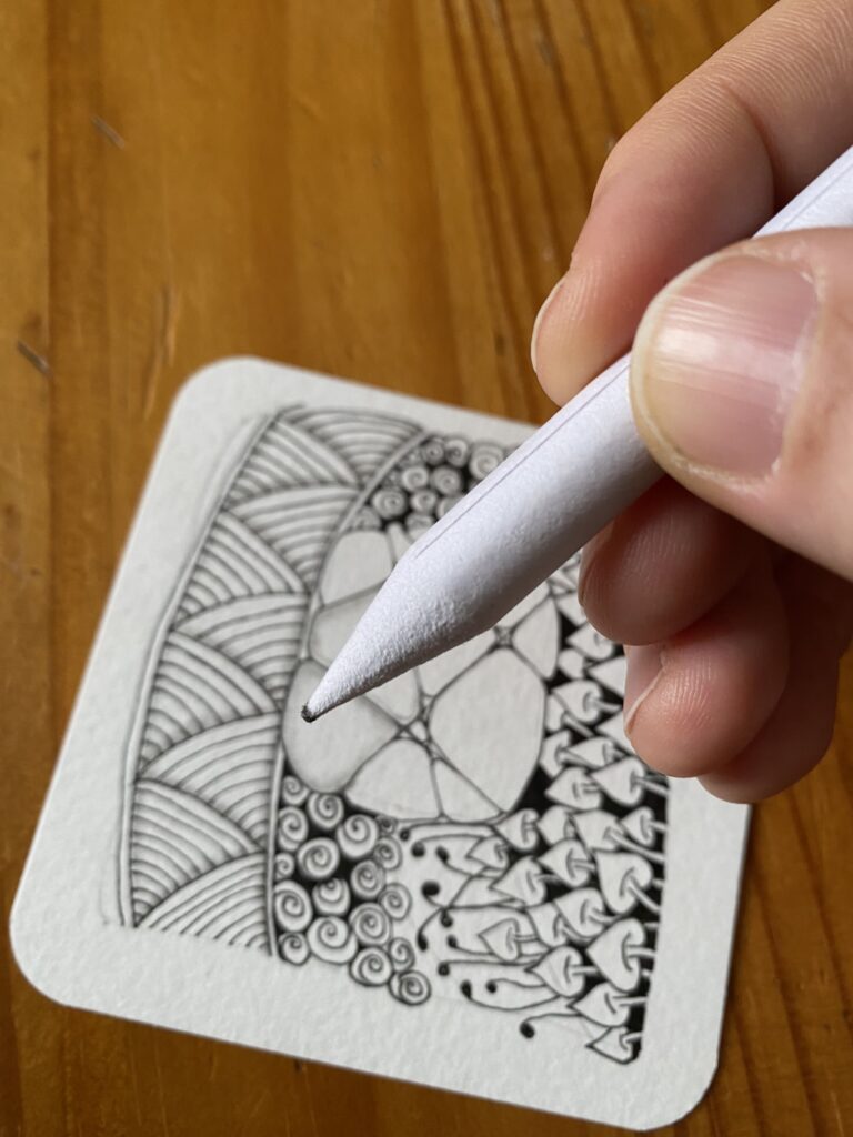 J'expérimente enfin le zentangle 7 initiation au zentangle