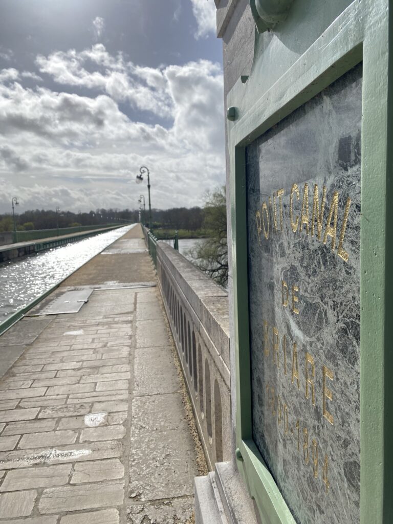 200km et 3 jours de vélo solo, mes conseils 43 pont canal de briare