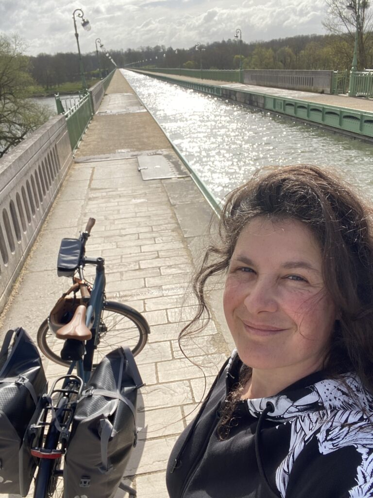 200km et 3 jours de vélo solo, mes conseils 42 pont canal de briare