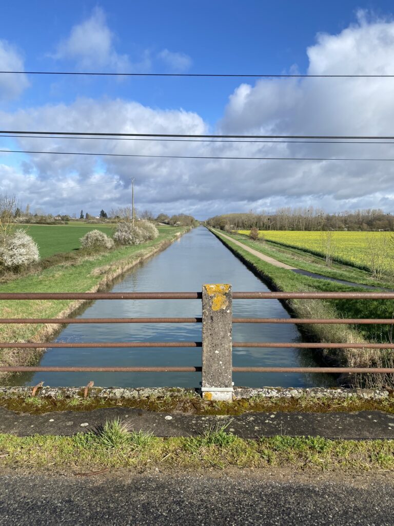 suivre les voies vertes le long des canals en France
