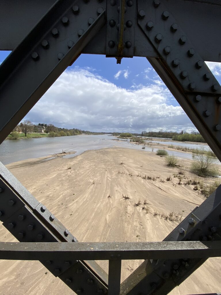 200km et 3 jours de vélo solo, mes conseils 64 banc de sable de la Loire