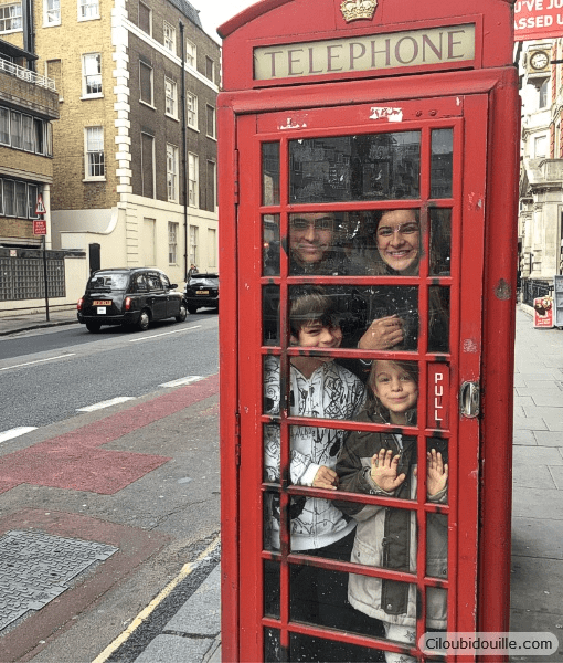 cabine téléphonique rouge londres