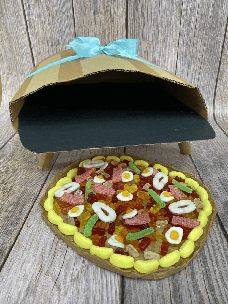 Super récap : 60 idées de cadeaux surprise DIY attentionnés 2 Cadeau surprise DIY : four à pizza