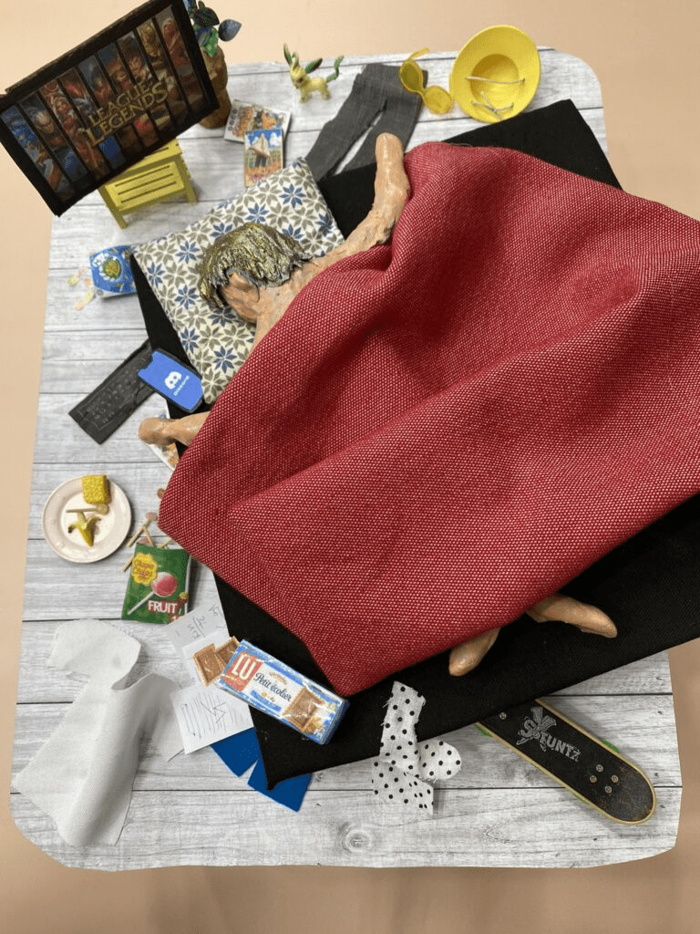 Super récap : 60 idées de cadeaux surprise DIY attentionnés 3 Cadeau surprise DIY : lit d'ado