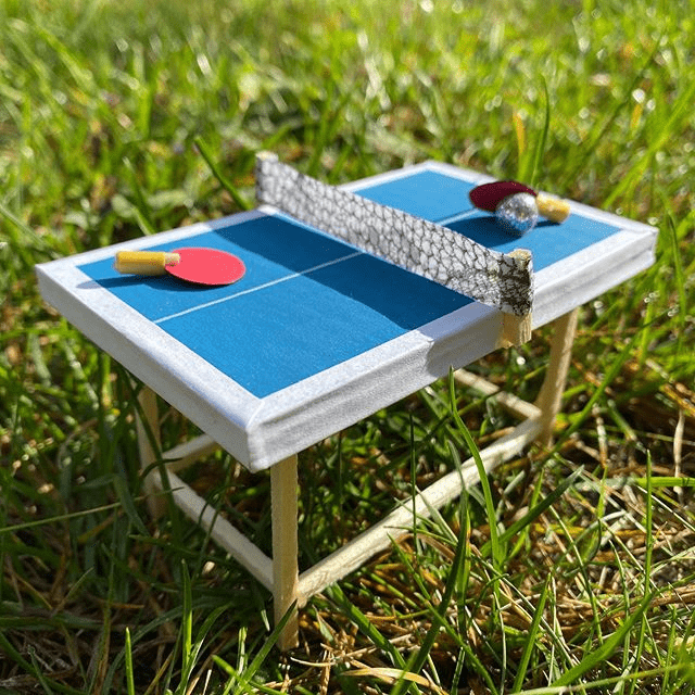 Super récap : 60 idées de cadeaux surprise DIY attentionnés 29 Cadeau surprise DIY : Maquette de table de ping-pong