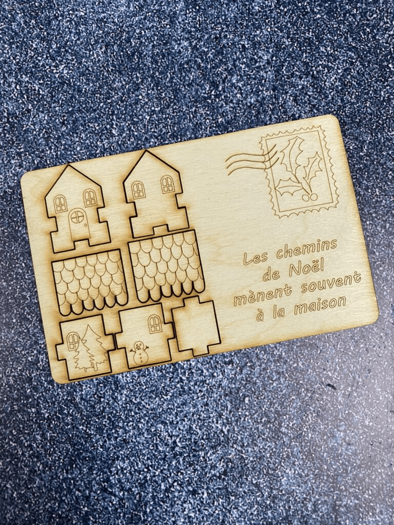 carte de noël illustrée en bois