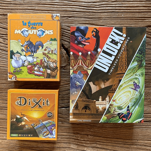 Dixit : le jeu poétique et facile à jouer en famille 2 Jeux de société :
La guerre des moutons
Dixit
Unlock