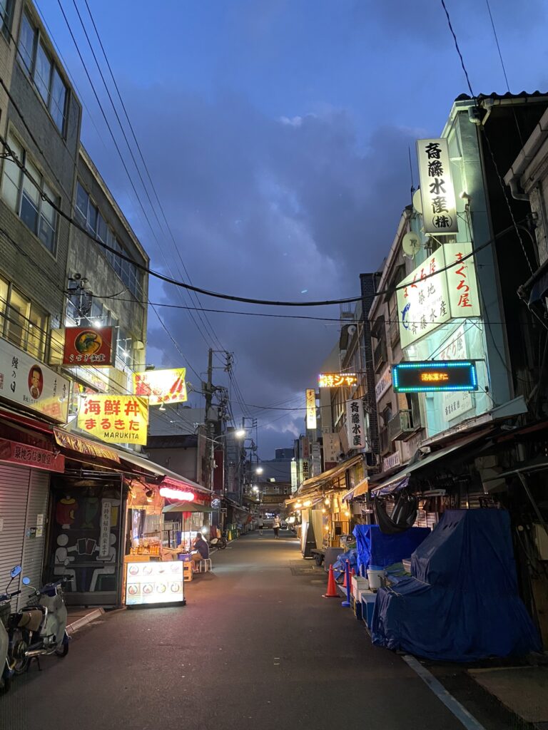 Trois jours à Tokyo en famille 29 quartier de Tsukiji à tokyo