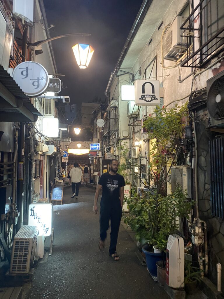Trois jours à Tokyo en famille 104 rue omoide Yokosho à tokyo