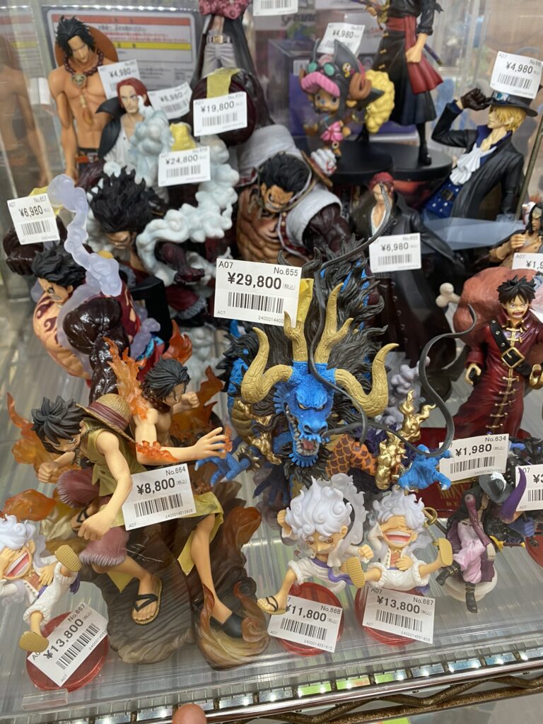 Trois jours à Tokyo en famille 109 magasin de figurines manga dans le quartier de Hakihabara à Tokyo