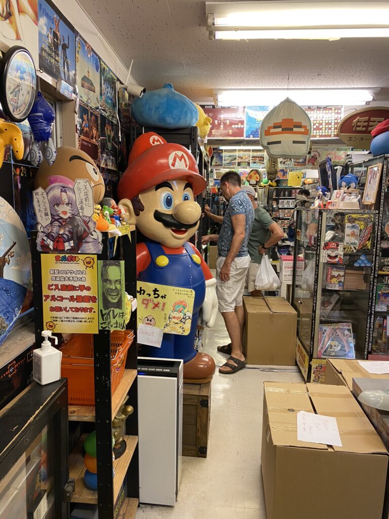 Trois jours à Tokyo en famille 118 super potatoes, magasin de jeux vintages à tokyo