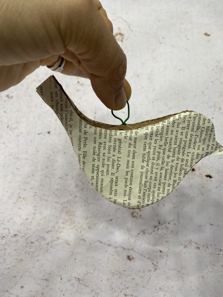 Comment fabriquer un oiseau à partir de récup : surprise n°4 10 oiseau en carton et en papier à suspendre