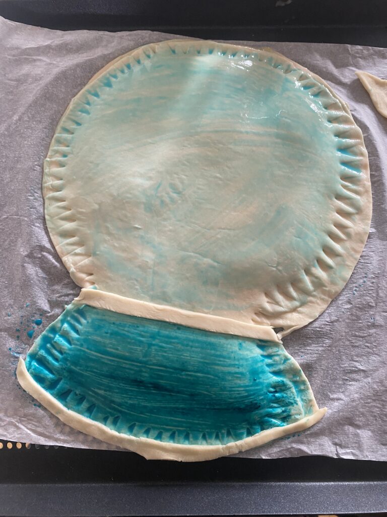 Comment faire une super galette des rois Boule à Neige 8 galette boule à neige
snow globe pie