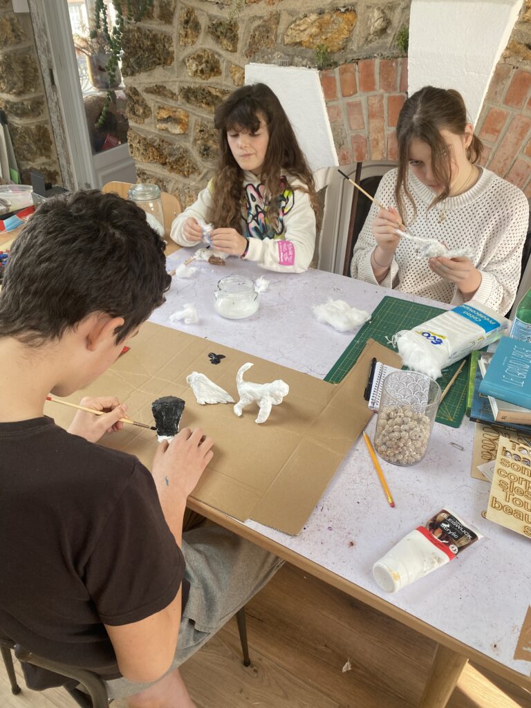 Comment fabriquer un super animal totem en papier 19 IMG 2674