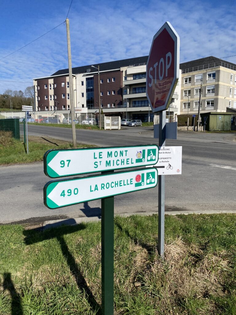 véloscénie Paris saint malo à vélo