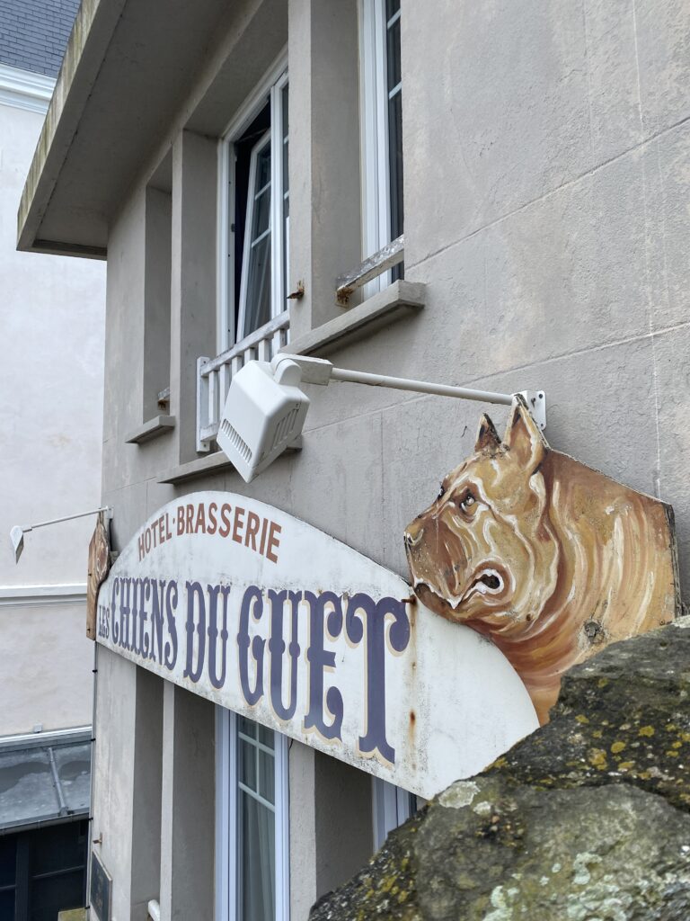 histoire des chiens du guet de saint malo