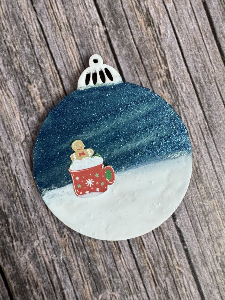 Surprise du jour 11 : les boules de Noël 3 boule de Noël en bois personnalisée